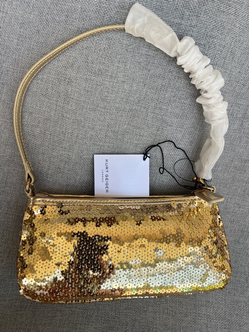 Kurt Geiger Highgate Small Wristlet Gold Sequins Evening - Picture 10 of 16